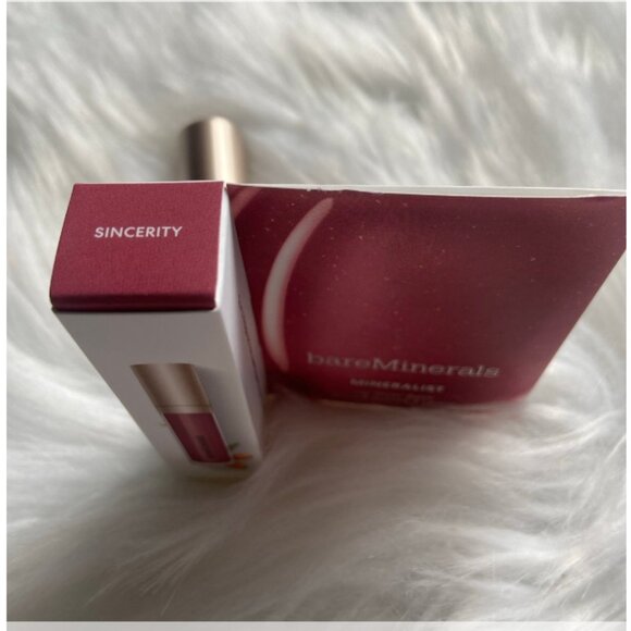 BareMinerals Mineralist Mini Lip Gloss Balm 2ml Shade Sincerity - Picture 3 of 4